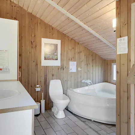 Four-bedroom In Feriehus *